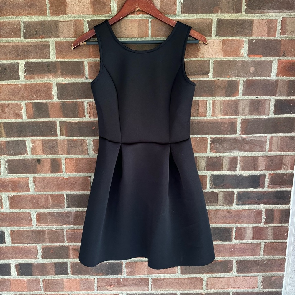 Romeo Juliet Couture Black Sleeveless Dress Women’s Small NEW MSPR $140